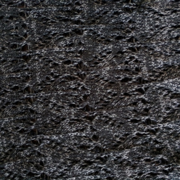 Torrid Plus Size half sleeve sweater - Picture 4 of 5